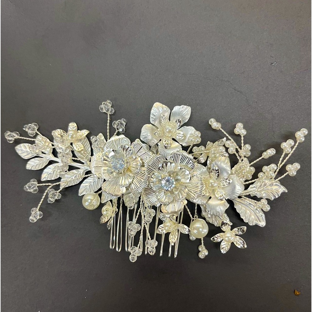 flowers wedding hair clips